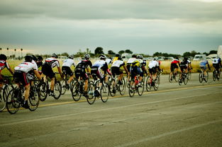 乐鱼体育App下载-世界田径:肯尼亚跑者在马拉松中连创佳绩!,肯尼亚马拉松冠军个人资料